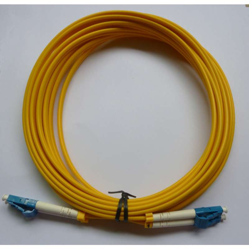 EB-LINK電信級(jí)LC-LC單模雙芯光纖跳線 網(wǎng)絡(luò)連接的穩(wěn)固基石